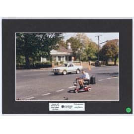 Corner of Sampson and Kite Streets, 12.30pm