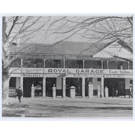 Royal Garage, Lords Place, Orange