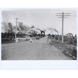 Derailment at level crossing, Orange