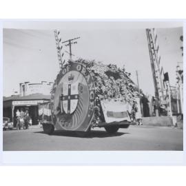 Orange City Council's float, Golden Jubilee Procession 1951