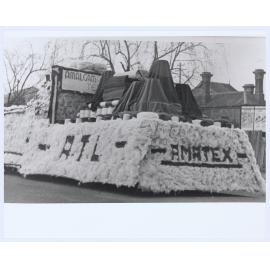 Amalgamated Textiles Ltd's VP Day Parade float