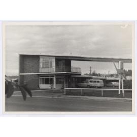 Koala Motel, Orange