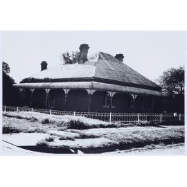 Rowena, 81 Autumn Street, Orange