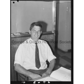Mr Bob Clements