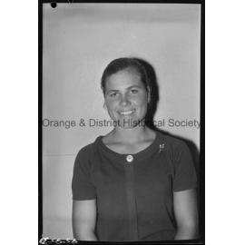 Passport photo Miss Crichton
