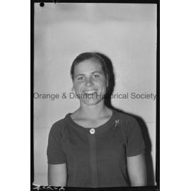 Passport photo Miss Crichton