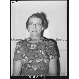 Passport photo Mrs H W Chapman