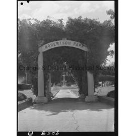 Robertson Park entrance