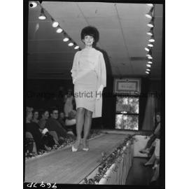 Musical fashion parade