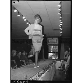 Musical fashion parade