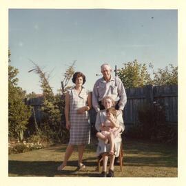 Sidney King, Ada Kidd, Geraldine Russell (nee King) and Janeine Russell