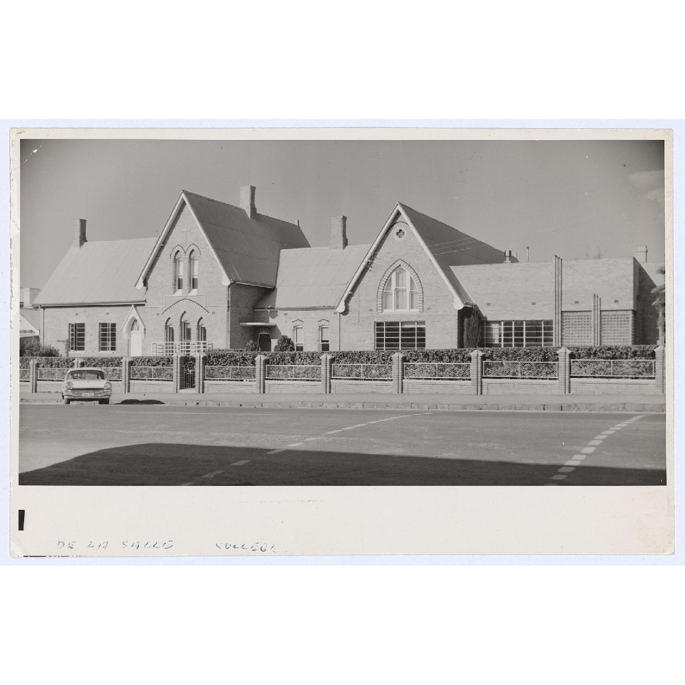 De La Salle College, Summer Street, Orange, NSW