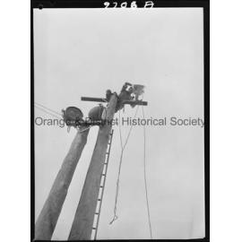 Erecting street lights