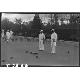 New Zealand bowlers in Orange