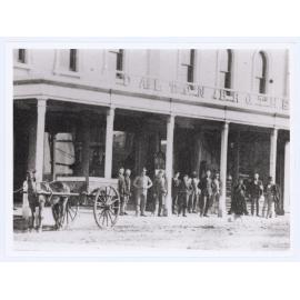 Dalton Brothers, Orange