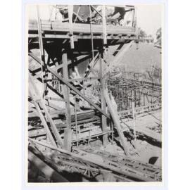 Construction of Suma Park Dam