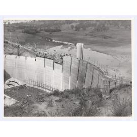 Construction of Suma Park Dam