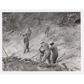 Construction of Suma Park Dam