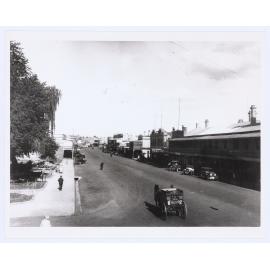 Summer Street, Orange