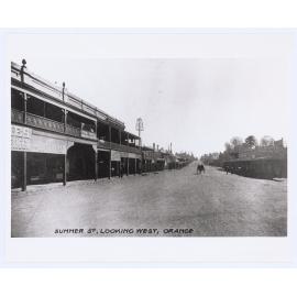 Summer Street, Orange