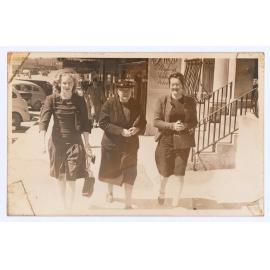 Summer Street, Orange