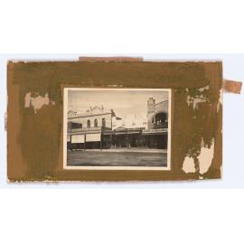 Summer Street, Orange