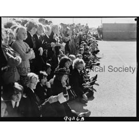 Astley Cup spectators