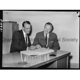 Insurance providers discuss Decimal Currency conversions