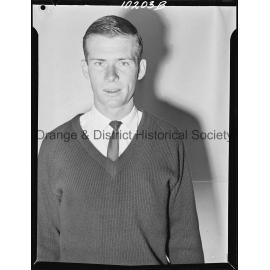 Passport photo Mr N L Smith