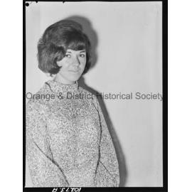 Irene Borschtsch, Easter Showgirl entrant