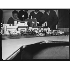 Slot car racing circuit