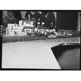 Slot car racing circuit