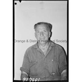 Passport photo Mr Seletord