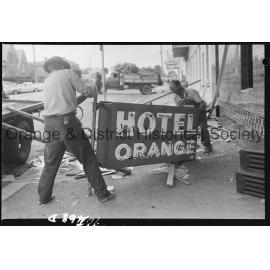 Demolition of the Hotel Orange