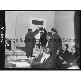 Drawing the new deputy mayor's name