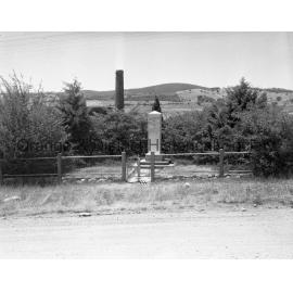 Banjo Paterson memorial