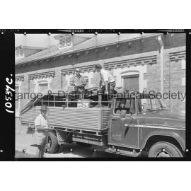 Canned food for Sydney