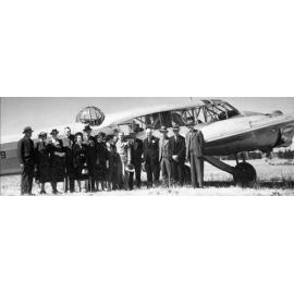 Opening of the Orange Aerodrome at Bloomfield by Hon H V C Thorby, Minister for Defence on February 19 1938