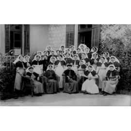 Nursing staff of the 1st Australian Stationary Hospital, Ismailia, Egypt, 1916