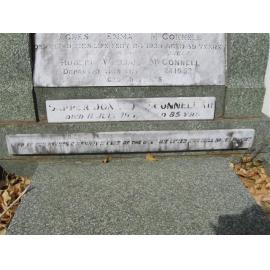 Donald McConnell's headstone