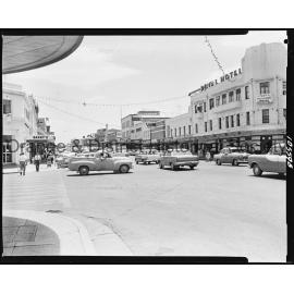 After-Christmas shopping crowds