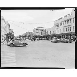 After-Christmas shopping crowds