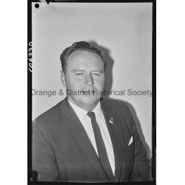 Mr Max Stapleton