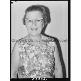 Passport photo Mavis Vivian