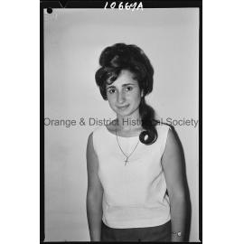 Passport photo Tina Callabianco