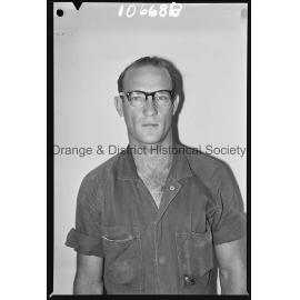 Passport photo Peter Shavell