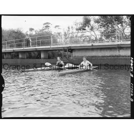 Canoe races at Lake Canobolas
