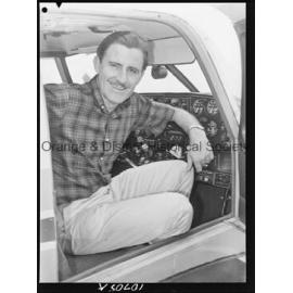 Commanche flying lessons