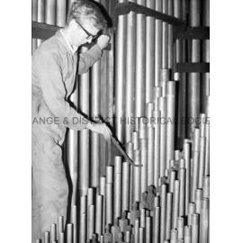 Holy Trinity Church organ