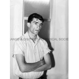 Mr Les Coles